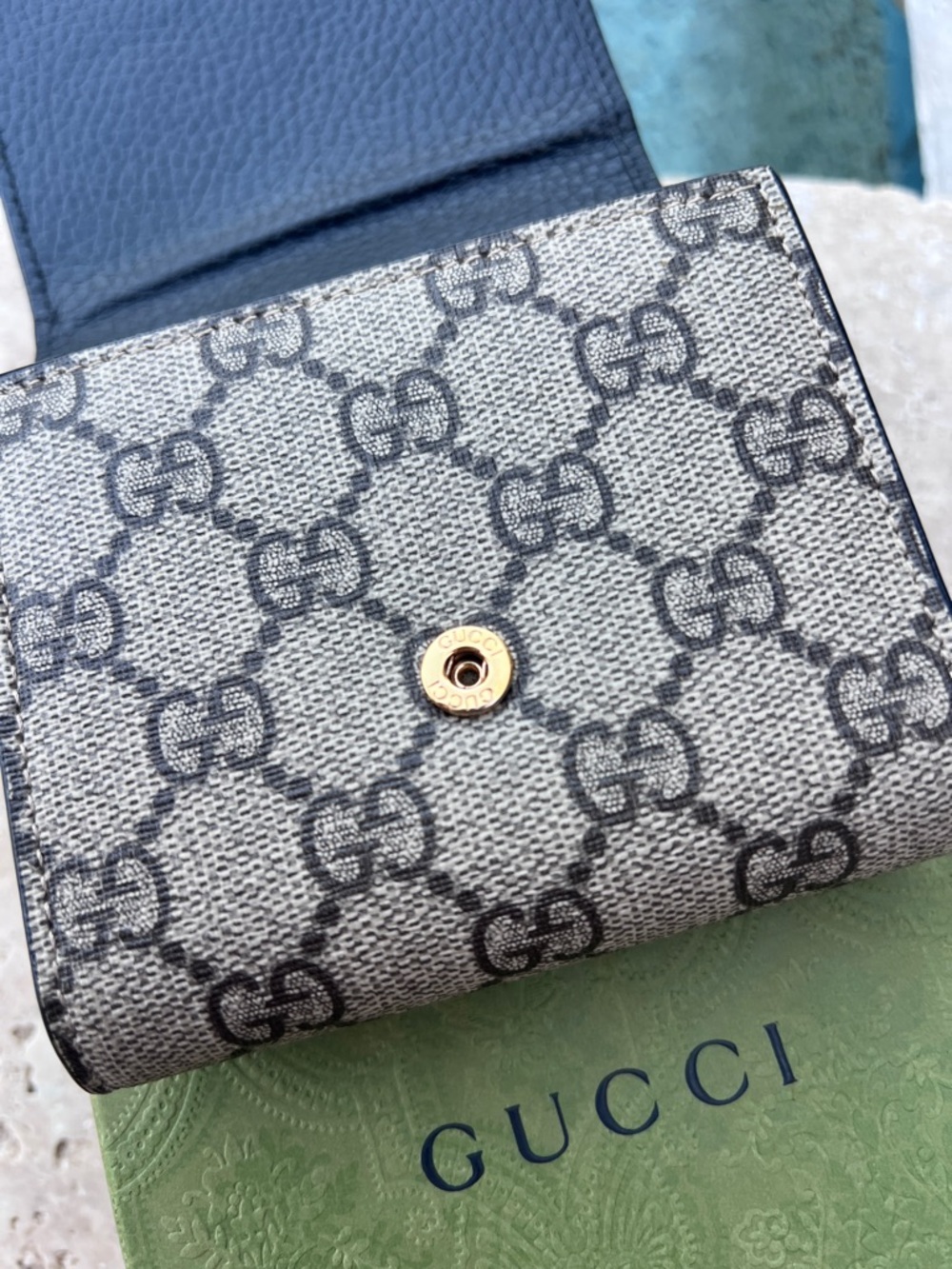 Gucci  Black GG Leather Two Tone Marmont Wallet - Picture 7 of 7